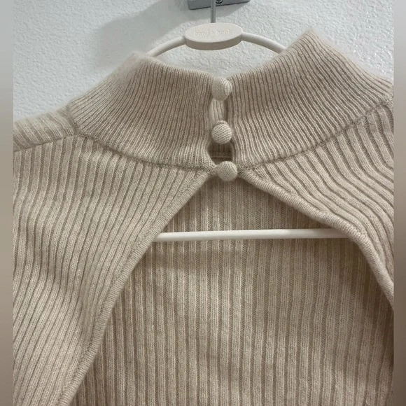 - Reformation Osteria Open Back Sweater -cashmere - Picture 4 of 6